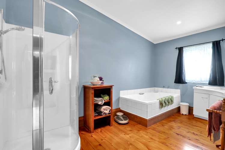 2 Broadway Waitara_20