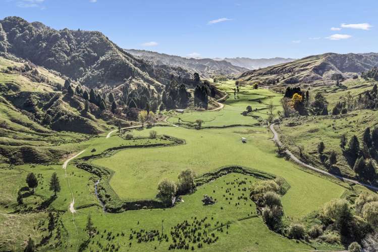 23 Hapurua Road Ohura_12