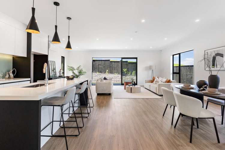 92 Huanui drive Orewa_2