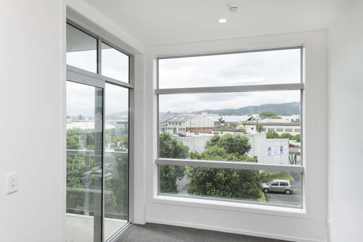 203/4 Reads Quay, Marinaview Gisborne_25