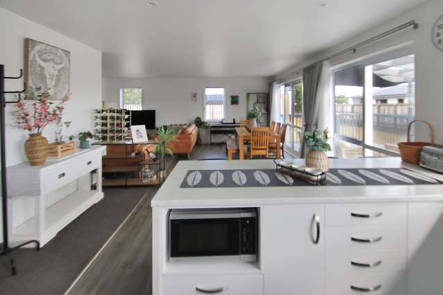 13 Kokopu Street Ahipara_3