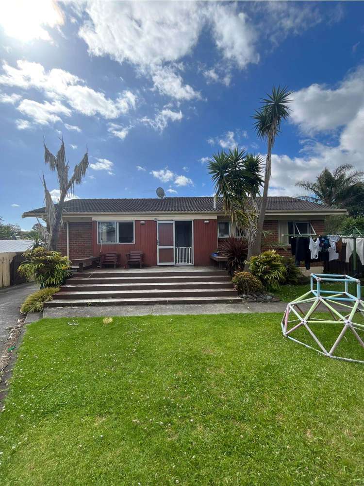 8 Palm Court Drive Glen Eden_11