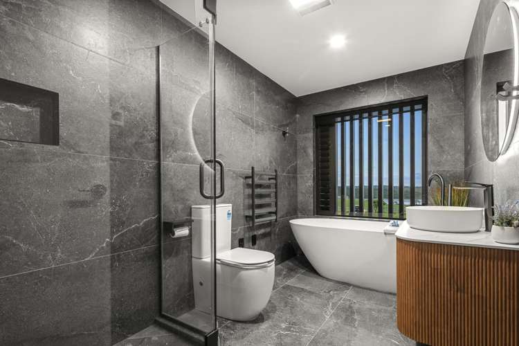 214 Vaughans Road Long Bay_19