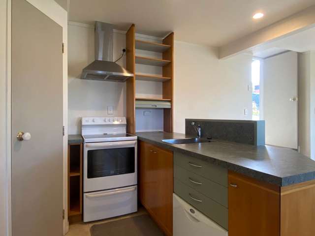 35A Monyash Road Manly_4