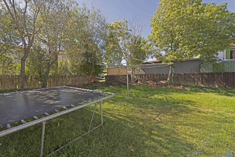 3 Glucina Place Glen Eden_18