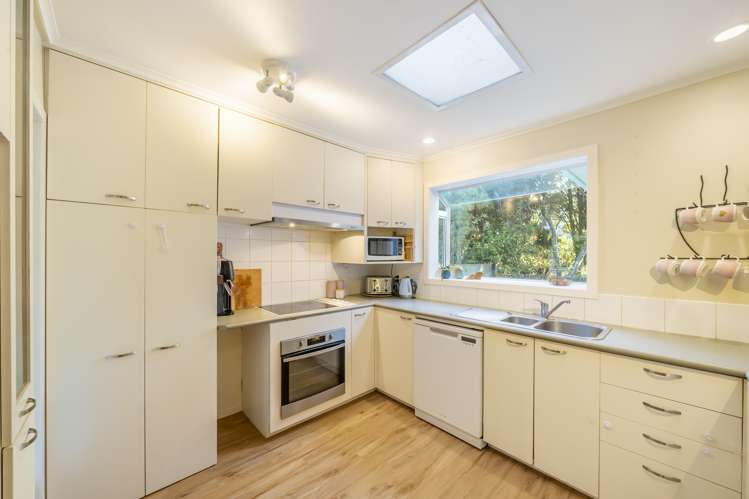 22 Freemans Way Pinehaven_11