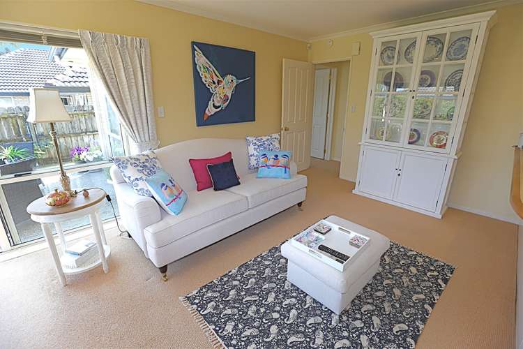 53 Newbliss Crescent East Tamaki Heights_13