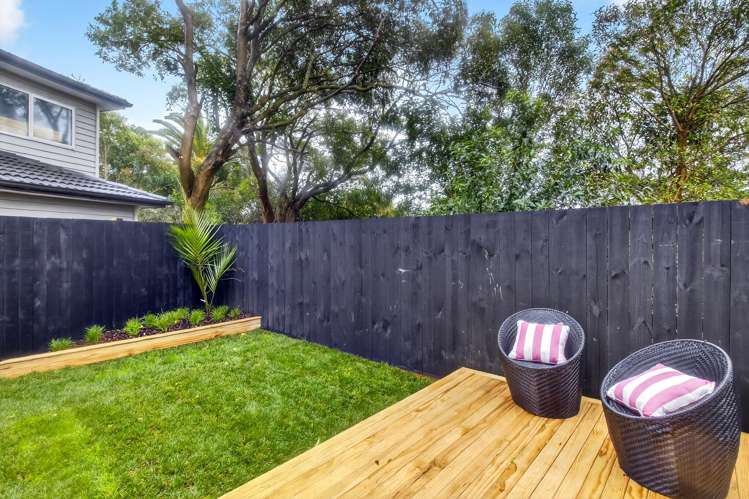 121D Vodanovich Road Te Atatu South_36