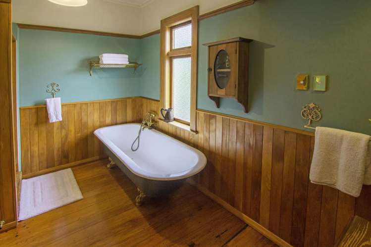 16 Victoria Street Carterton_12