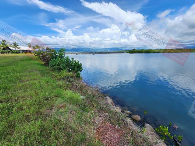 BUY ONE OR BUY TWO? – FREEHOLD LAND FOR SALE IN FIJI ON FAMILY FRIENDLY DENARAU ISLAND