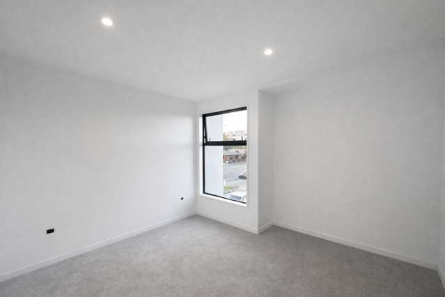 3/160 Clarence Street Riccarton_3