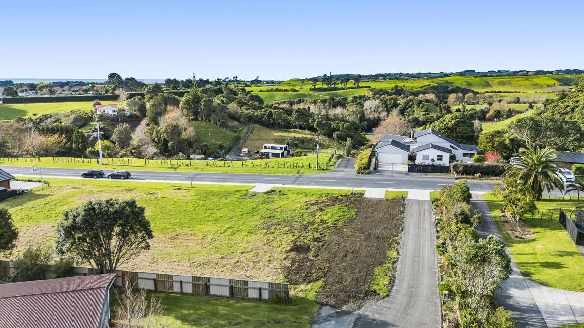 Lots 1 and 2 132 Wairau Road_3