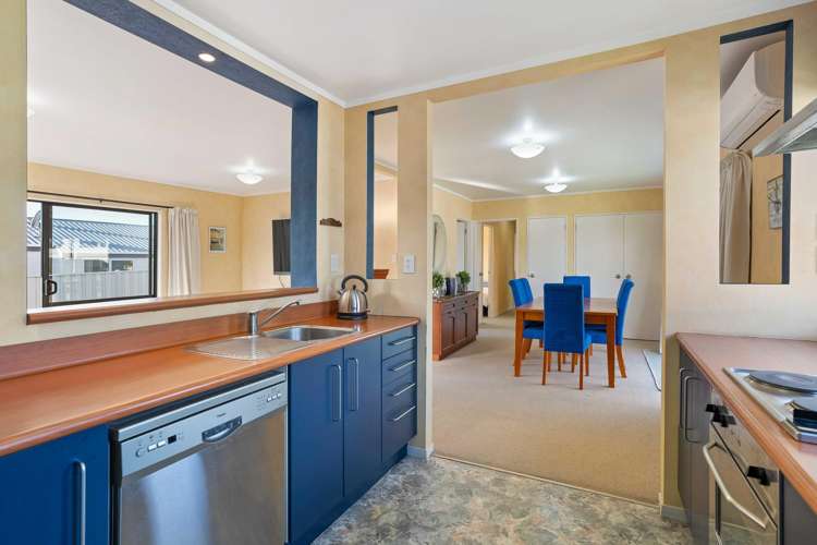 105 The Yardarm Pauanui_11