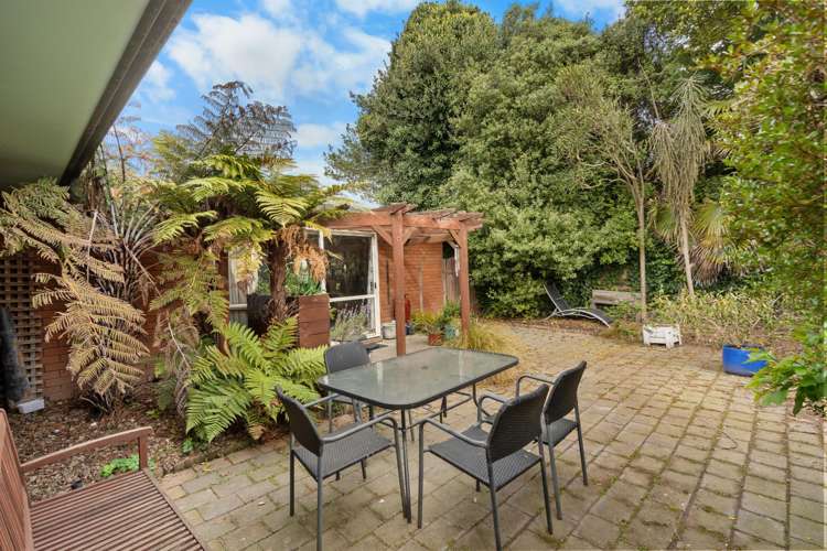 481 Worcester Street Linwood_13