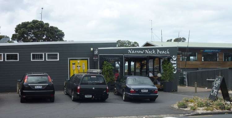 1/85 Lake Road Belmont_12