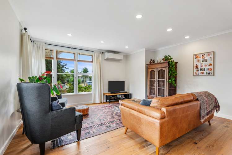 38 Lavinia Crescent Mangere East_8