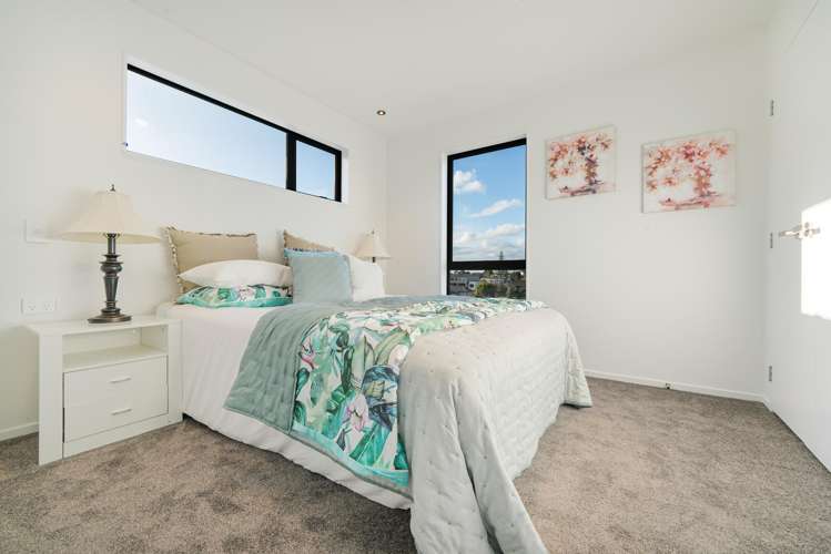 7 Brookfield Road Te Atatu Peninsula_9