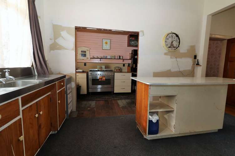 9 Clifton Avenue Carterton_14