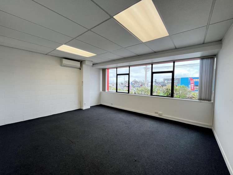 B/195 Wairau Road Wairau Valley_3