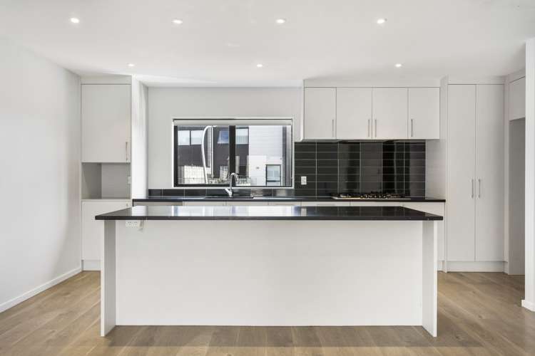 25 Meritage Lane Te Atatu South_6