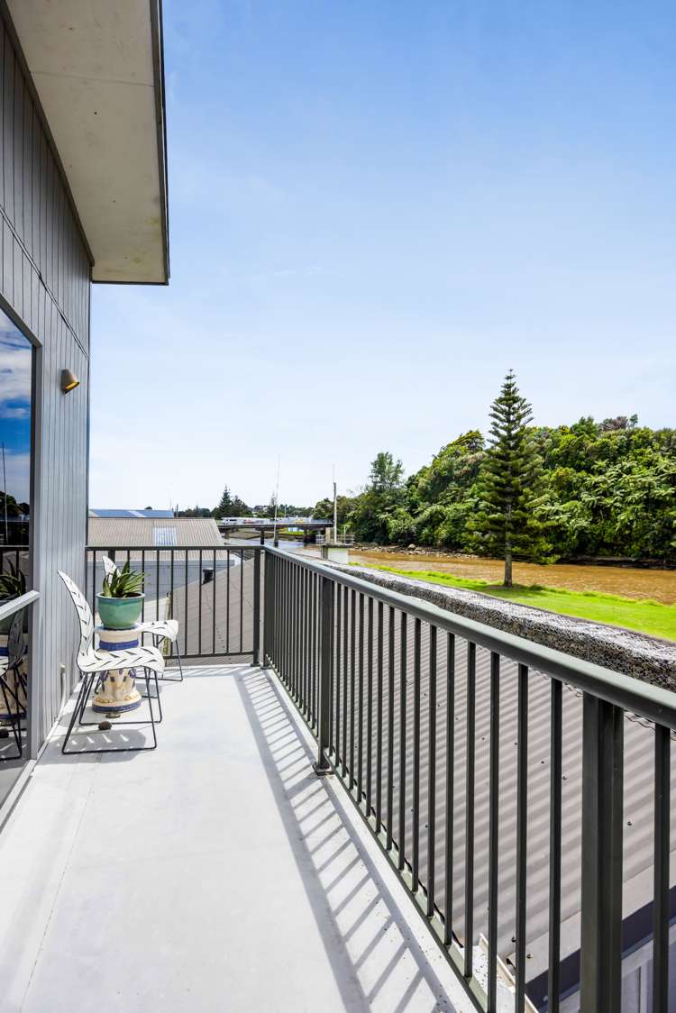 14 West Quay Waitara_25