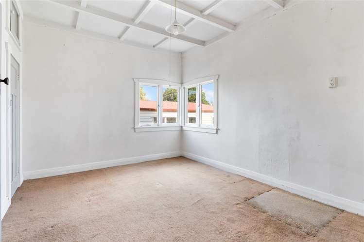 2 Featon Road Waihi_5