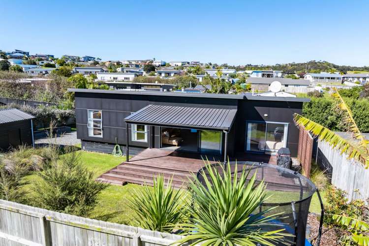 13 Te Whai Street Mangawhai Heads_21