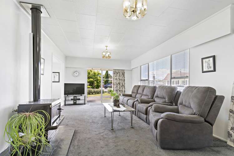 6 Fisher Place Carterton_1