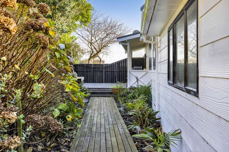 4 Ponderosa Place Opunake_22