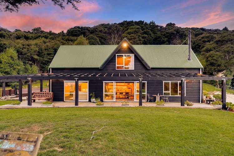 61 Grehan Valley Road Akaroa_28