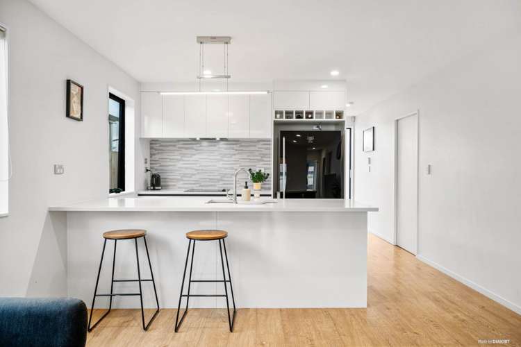 4 Farmland Road Papakura_1