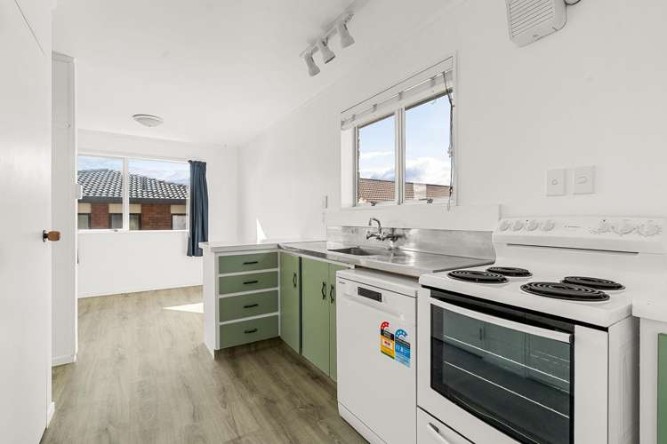 12 Forrester Drive Welcome Bay_3