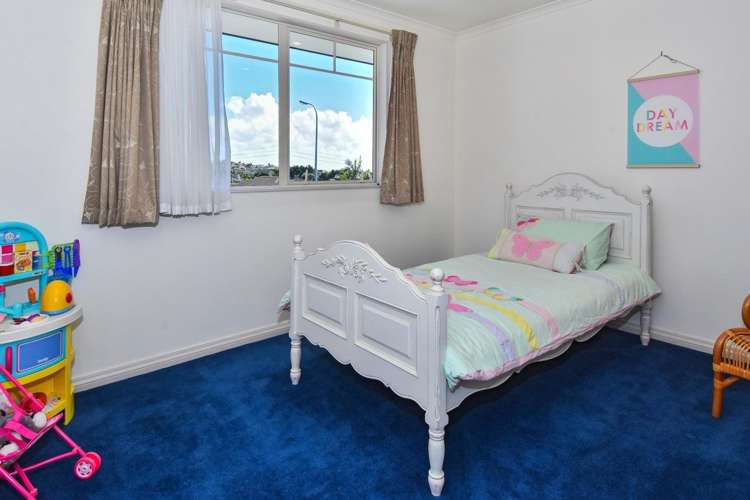 331 Hill Road The Gardens_10