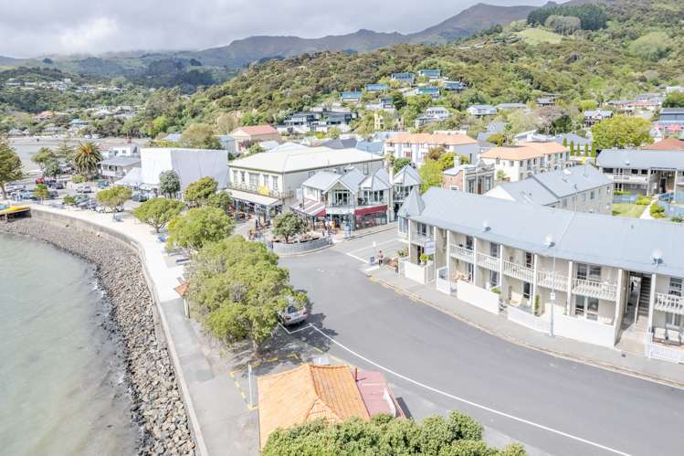 79c Beach Road Akaroa_18