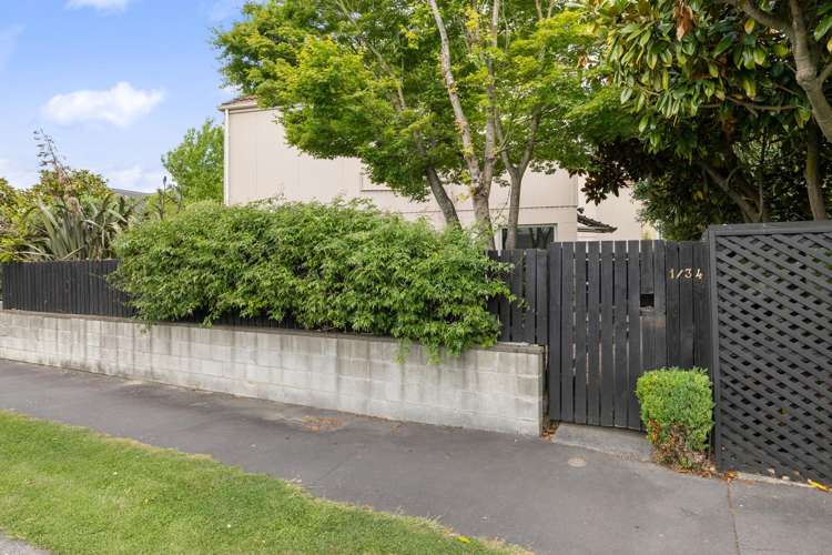 1/34 Holly Road Merivale_9