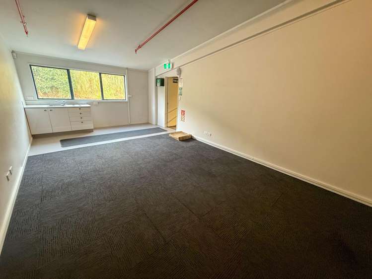 Tenancy 7, 130 Maleme Street Greerton_4