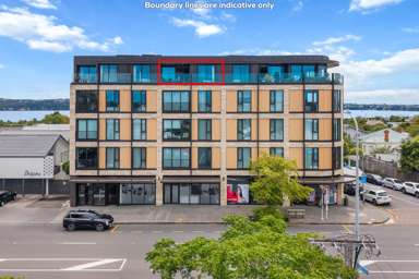 504/2 Lawrence Street_3