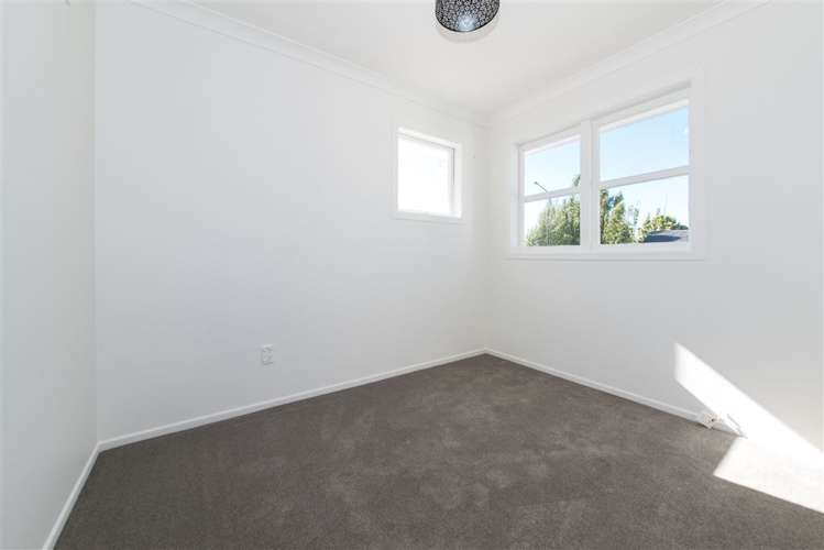 93 Rosier Road Glen Eden_13