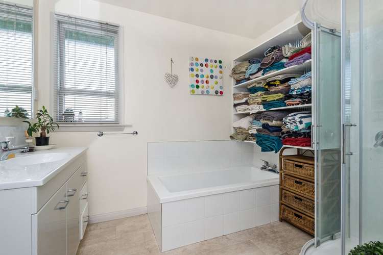 2 Merton Road Fernside_9