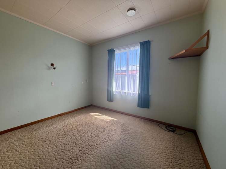 179 Weld Street Hokitika_10