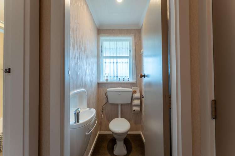 15 Hawea Street Glenwood_16