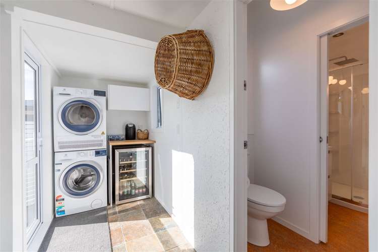 58 Menin Road Onekawa_17