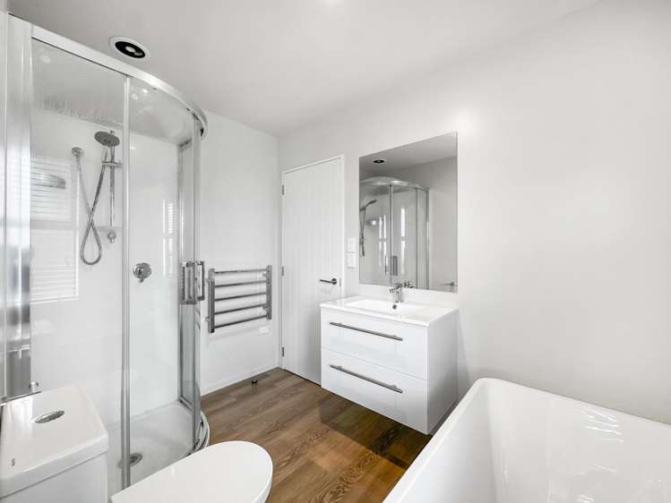 16 Saddlers Lane Yaldhurst_7