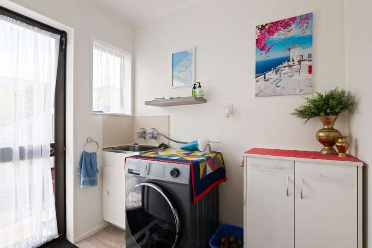 2/32 Nikau Street Stoke_14