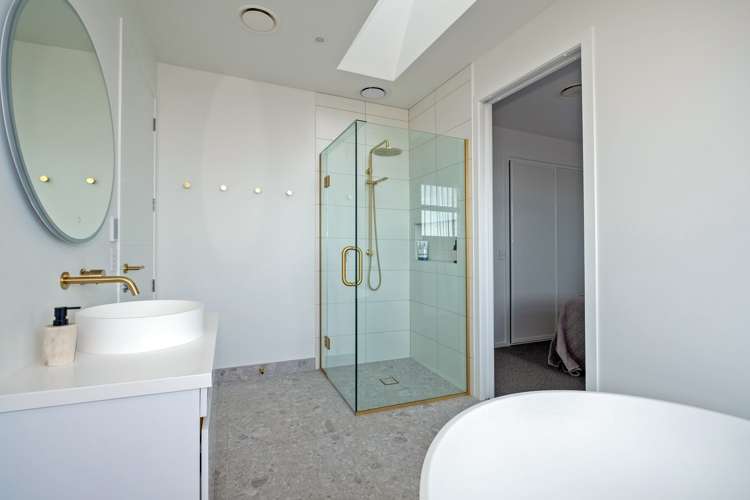 58 Meadowstone Street Gleniti_21