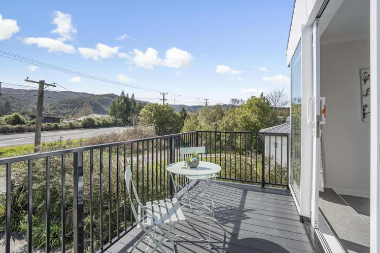 662 Main Road North Te Marua_17