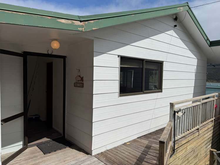 773 Whangaparapara Road Great Barrier Island_19