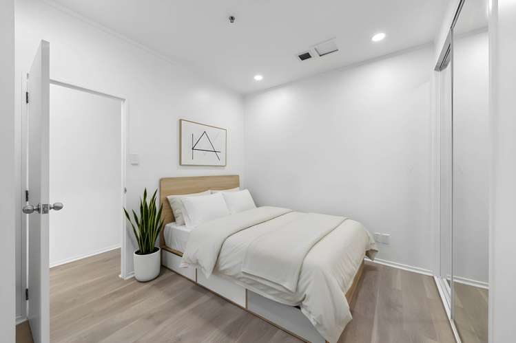 5D/105 Albert Street City Centre_1