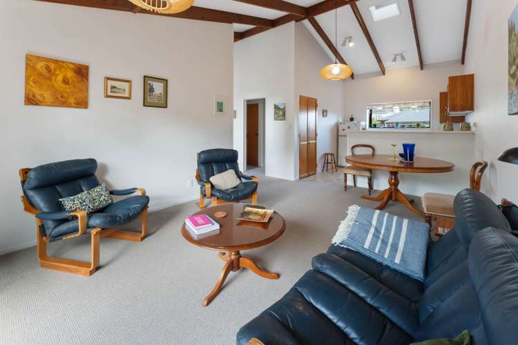 1/11 Woodhall Road Epsom_11