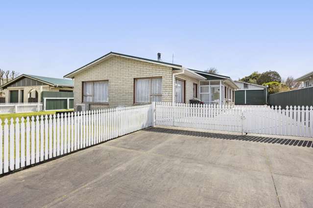 Family Home with Large Garage